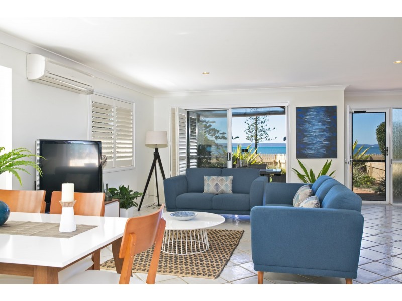 2/192 Shore Street North, Cleveland QLD 4163