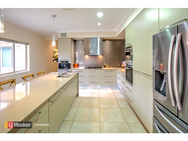 5 The Grove, Thornlands QLD 4164