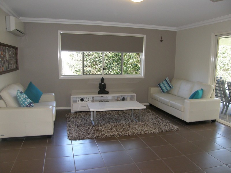 26 Emperor Drive, Redland Bay QLD 4165