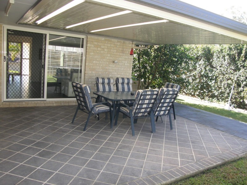 26 Emperor Drive, Redland Bay QLD 4165