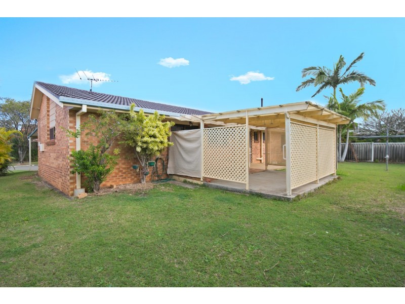 22 Tarcutta Street, Cleveland QLD 4163