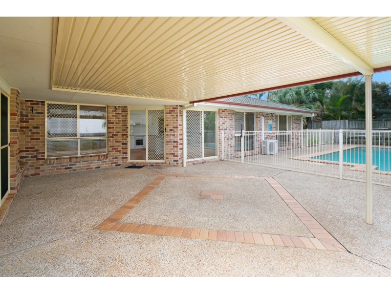 8 Karen Street, Cleveland QLD 4163