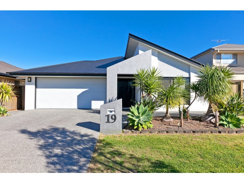 19 Manning Esplanade, Thornlands QLD 4164