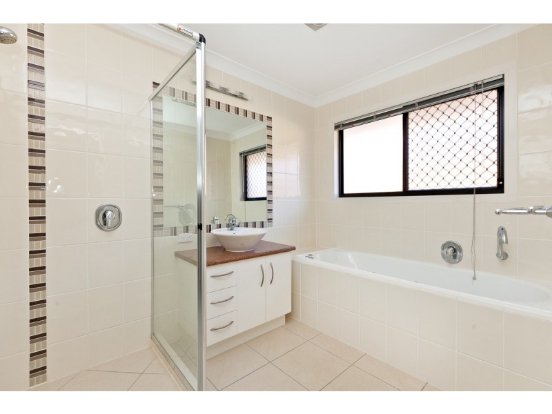 19 Manning Esplanade, Thornlands QLD 4164