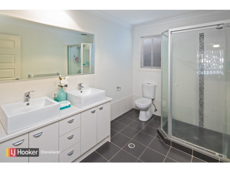 11 Syracuse Street, Redland Bay QLD 4165