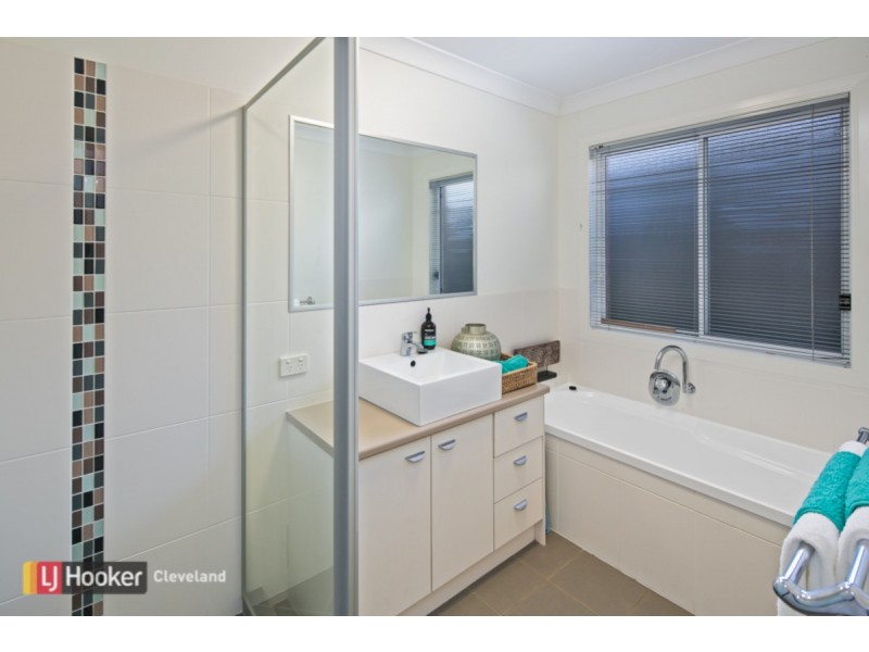 11 Syracuse Street, Redland Bay QLD 4165