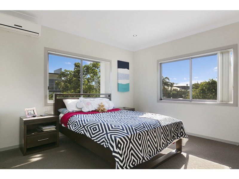 3/8 Boat Street, Victoria Point QLD 4165