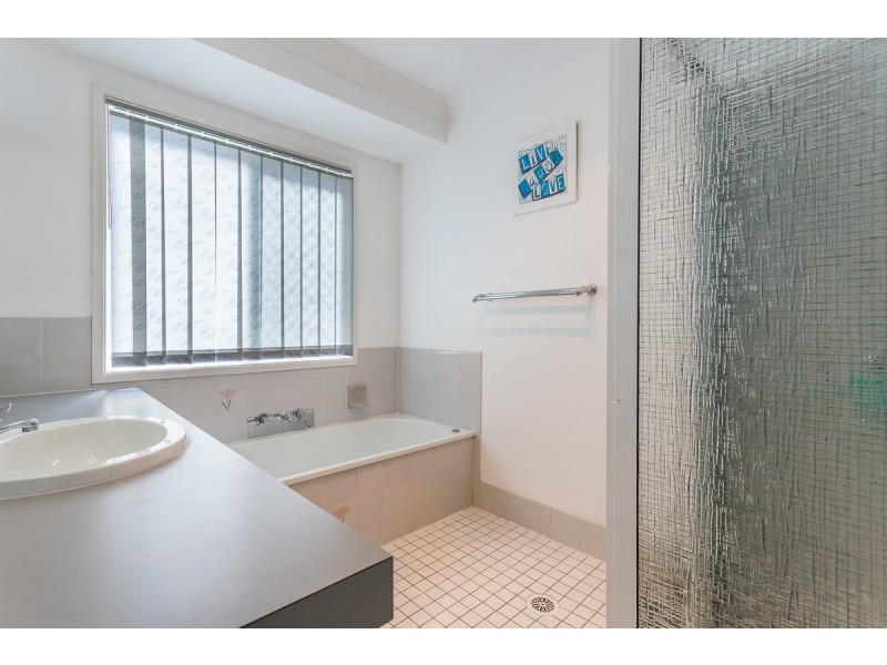 8 Curzon Street, Browns Plains QLD 4118