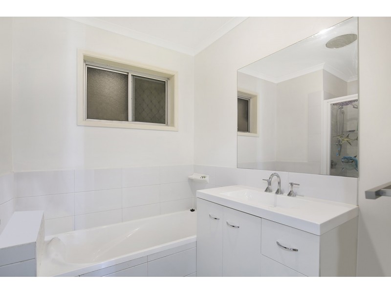 43 Sycamore Parade, Victoria Point QLD 4165