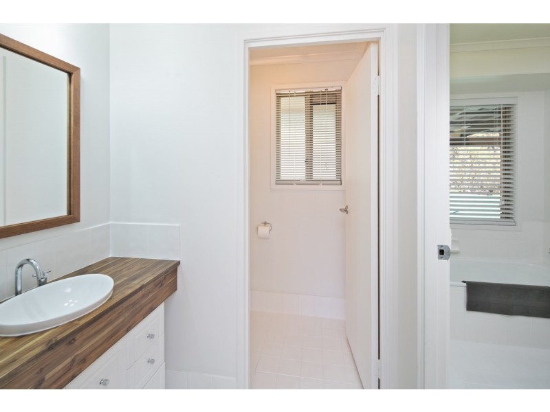 87 Crotona Road East, Alexandra Hills QLD 4161