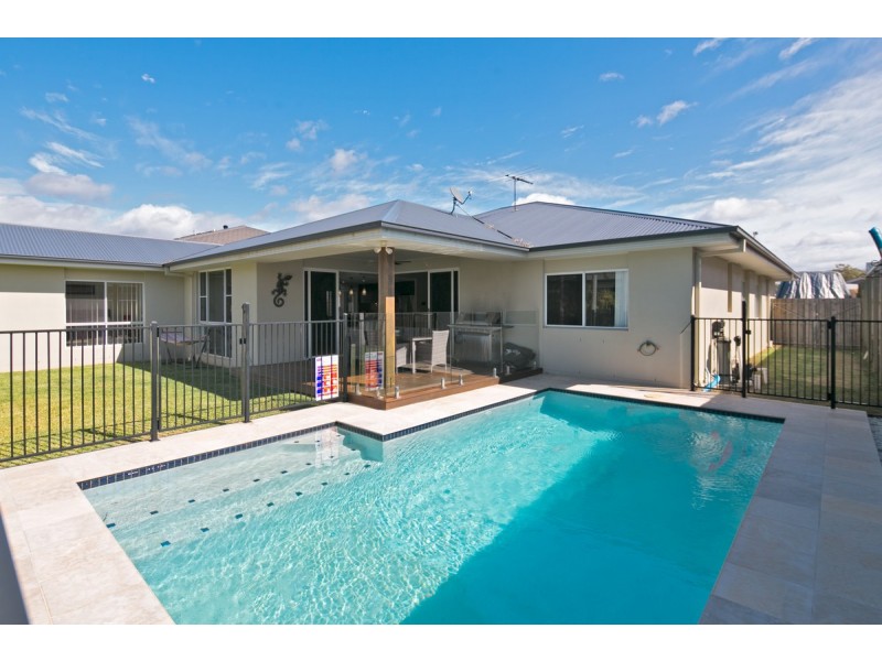 6 Rosemary Street, Thornlands QLD 4164