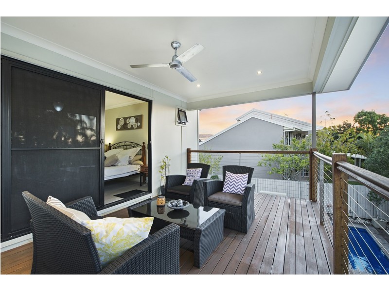 24 Compass Court, Raby Bay QLD 4163