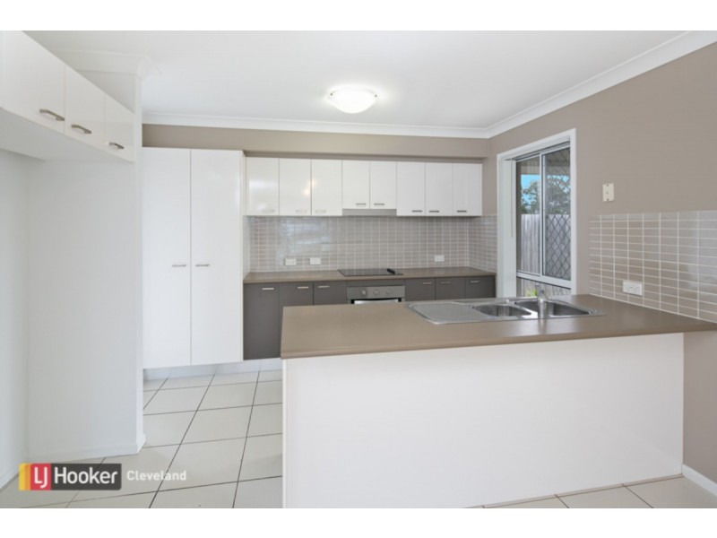 8 Lizard Place, Redland Bay QLD 4165