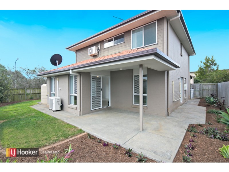 8 Lizard Place, Redland Bay QLD 4165