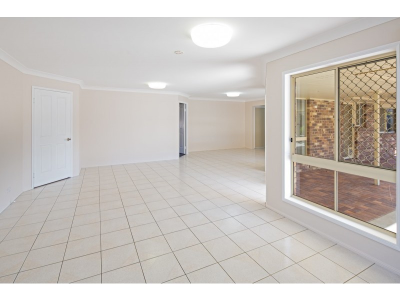 7 Seavista Court, Victoria Point QLD 4165