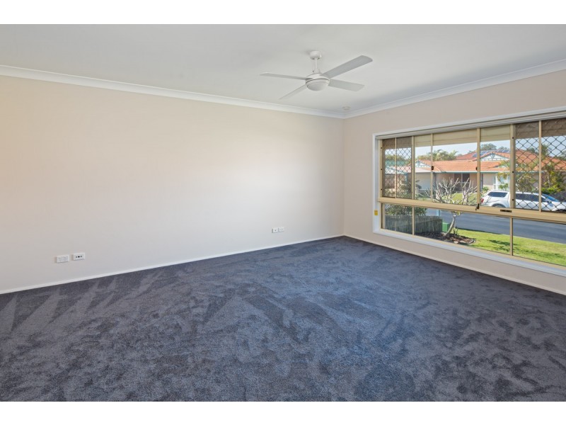 7 Seavista Court, Victoria Point QLD 4165