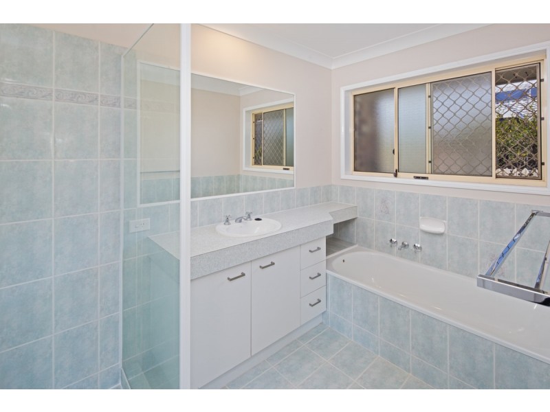 7 Seavista Court, Victoria Point QLD 4165