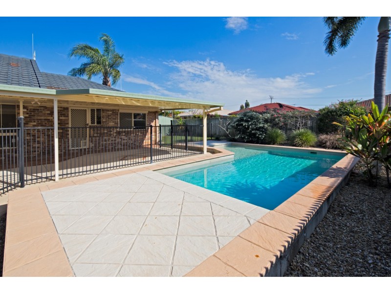 7 Seavista Court, Victoria Point QLD 4165