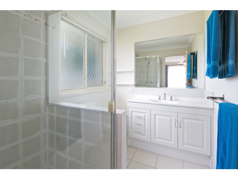 13 Lidgard Street, Thornlands QLD 4164