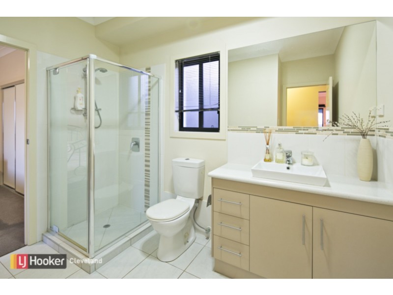 8 Seaspray Street, Thornlands QLD 4164