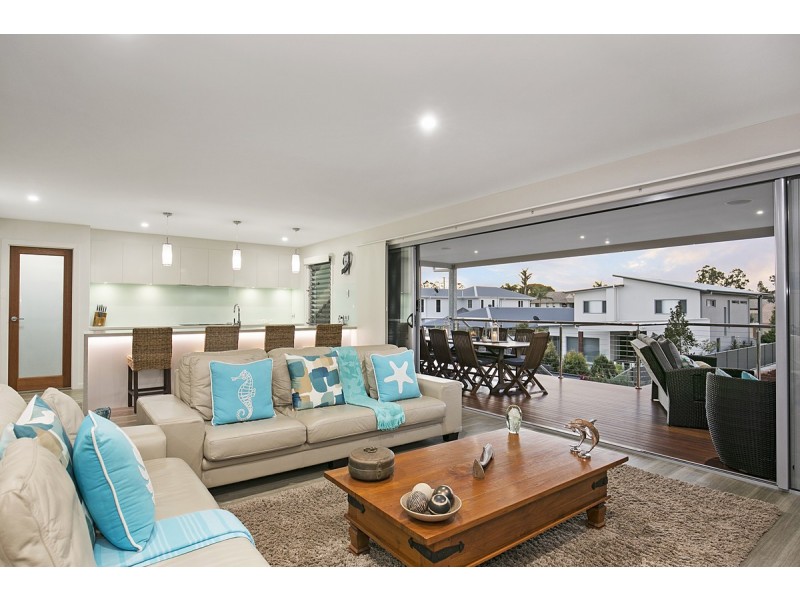 26 Como Street, Ormiston QLD 4160