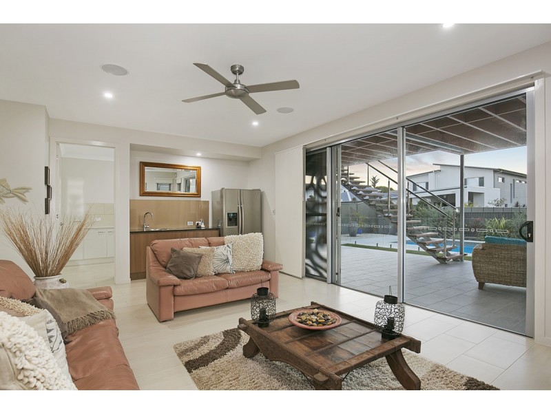 26 Como Street, Ormiston QLD 4160