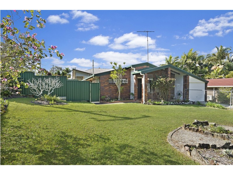 2 Christopher Street, Redland Bay QLD 4165