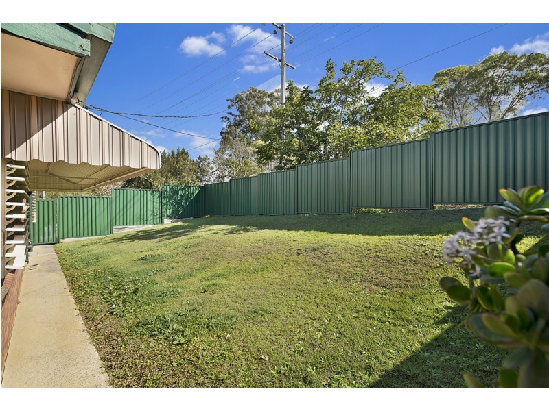 2 Christopher Street, Redland Bay QLD 4165
