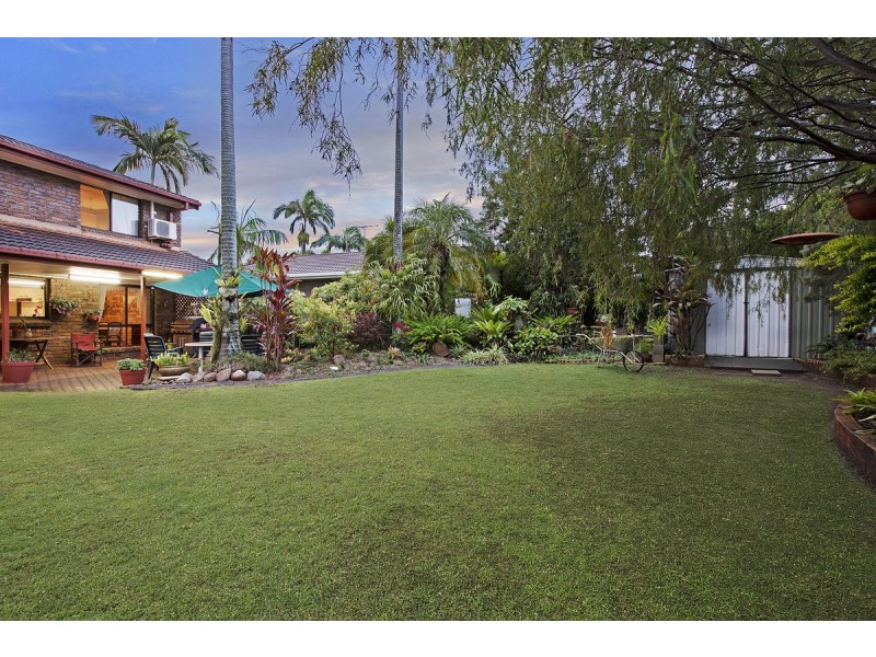 9 Harding Crescent, Cleveland QLD 4163