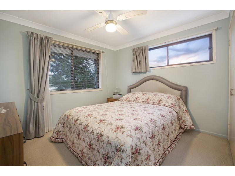 9 Harding Crescent, Cleveland QLD 4163