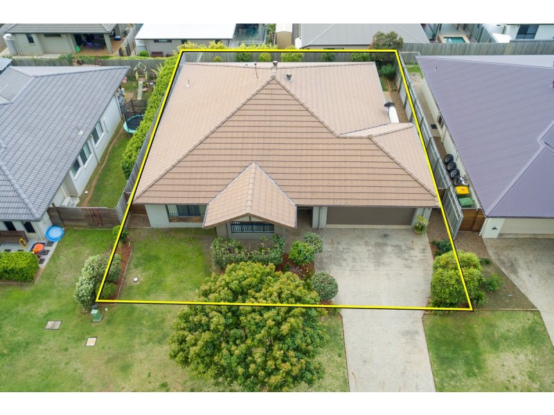 6 Torello Crescent, Victoria Point QLD 4165