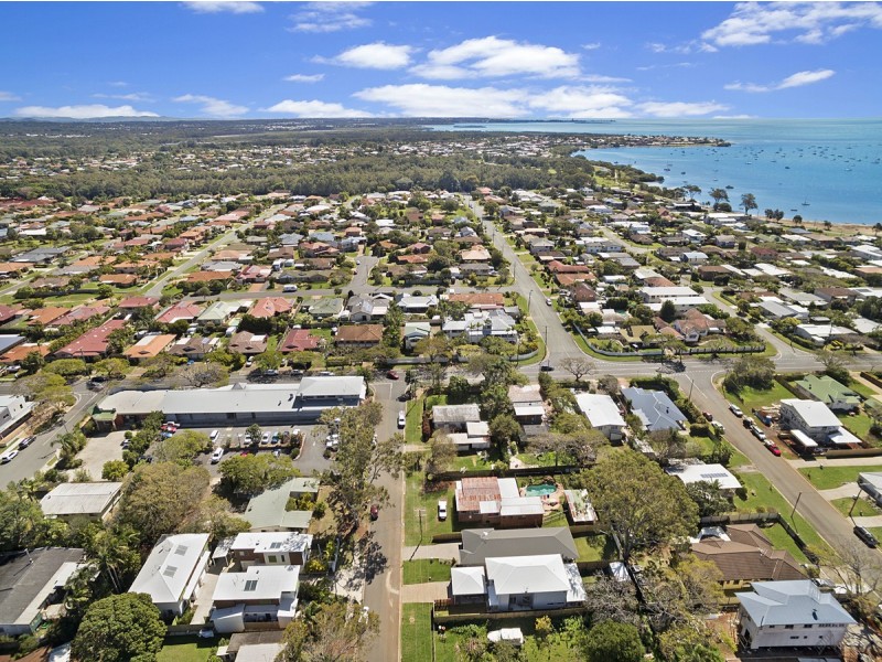 2 Moore Street, Victoria Point QLD 4165