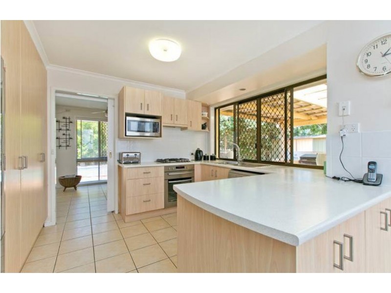 6 Curtis Court, Cleveland QLD 4163
