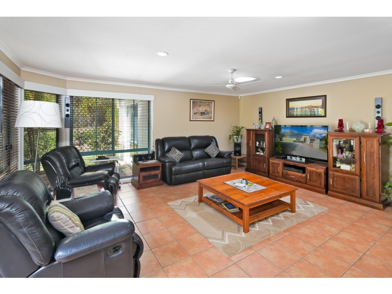 8 Flowers Street, Alexandra Hills QLD 4161