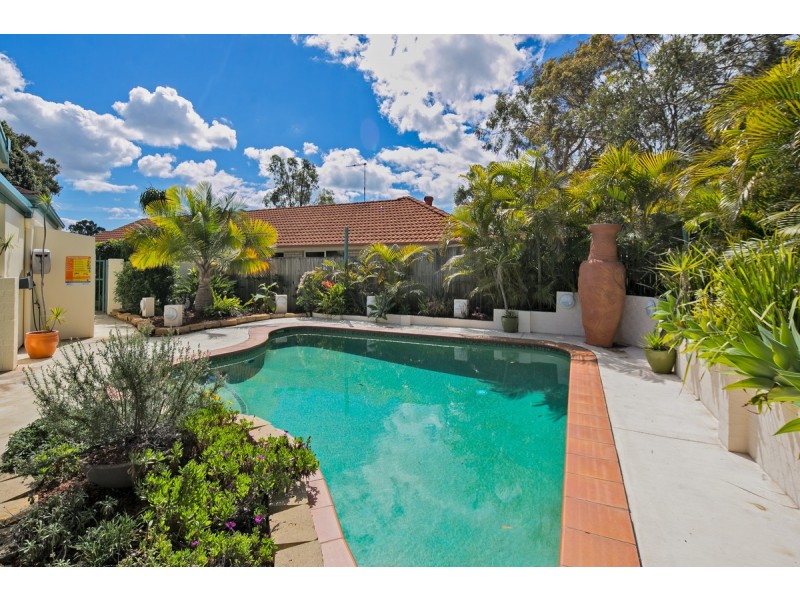 8 Flowers Street, Alexandra Hills QLD 4161