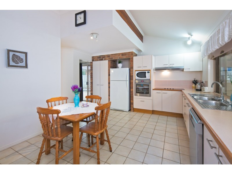 19 Chardonnay Court, Thornlands QLD 4164