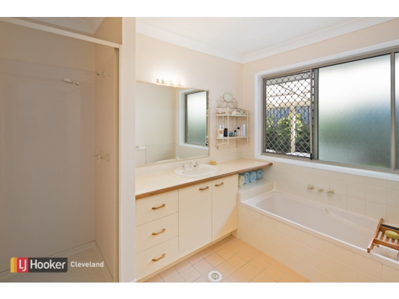 2/127 Allenby Road, Wellington Point QLD 4160