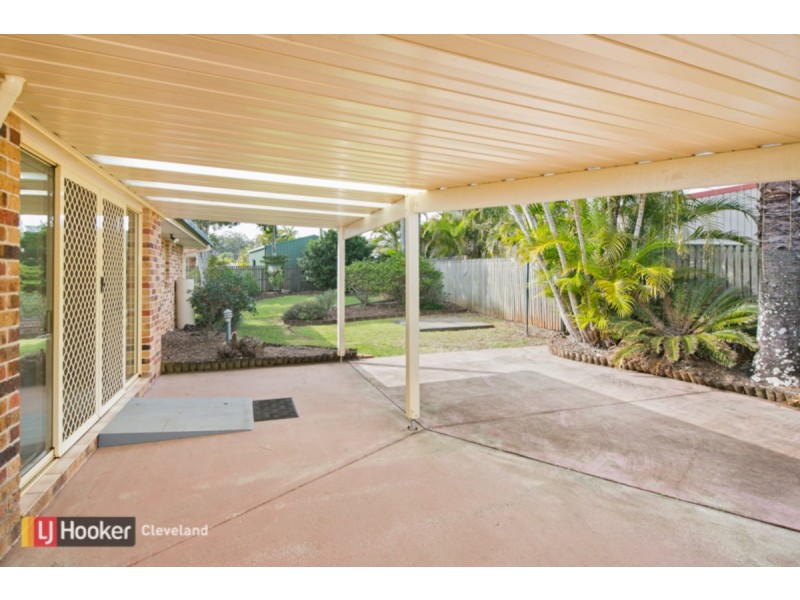 1 Falkirk Parade, Redland Bay QLD 4165