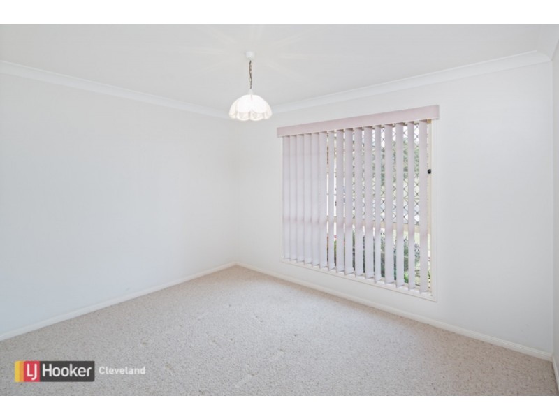 1 Falkirk Parade, Redland Bay QLD 4165