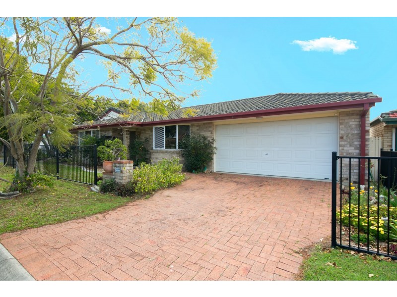 2 Wagtail Court, Victoria Point QLD 4165