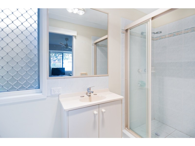 2 Wagtail Court, Victoria Point QLD 4165