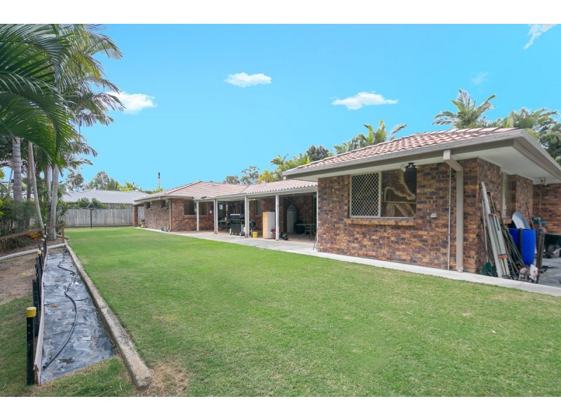 19 Lorikeet Drive, Thornlands QLD 4164