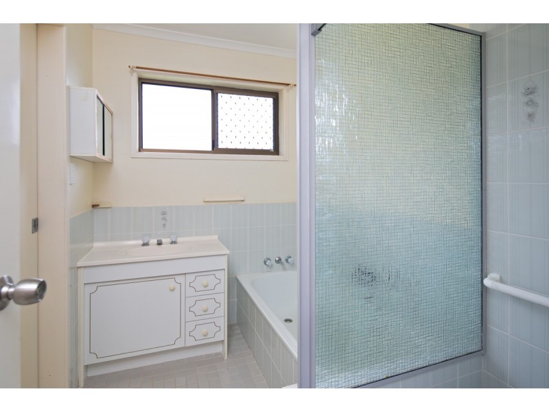 56 Langdon Street, Cleveland QLD 4163