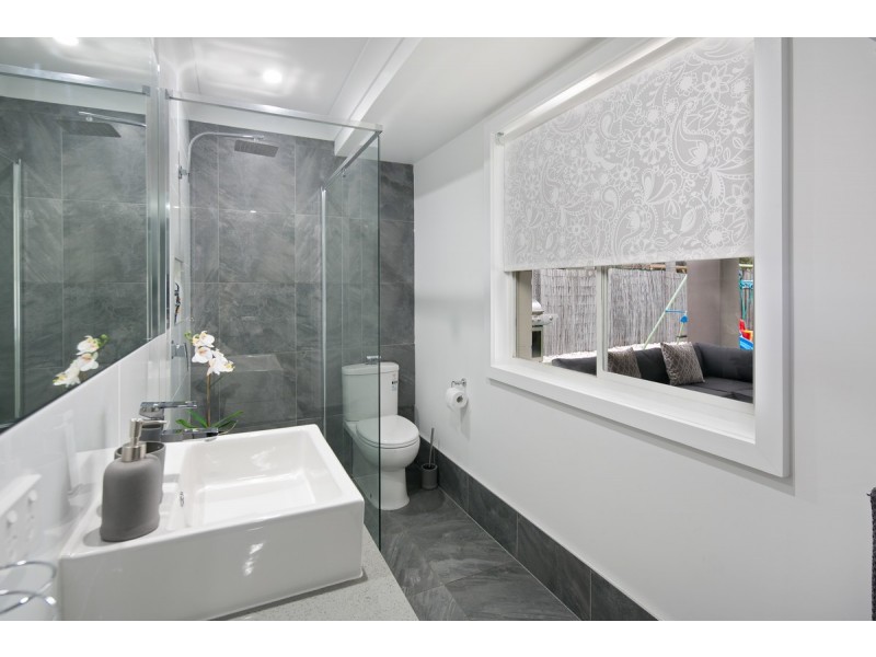 12 Sycamore Parade, Victoria Point QLD 4165