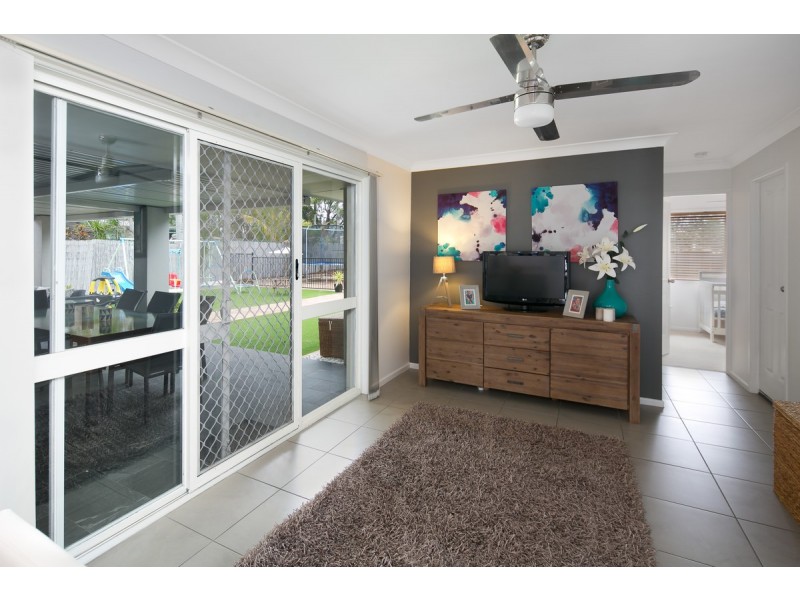 12 Sycamore Parade, Victoria Point QLD 4165