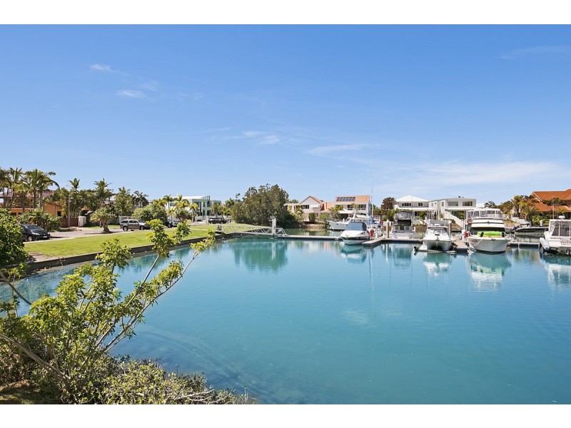 25-27 Sentinel Court, Raby Bay QLD 4163