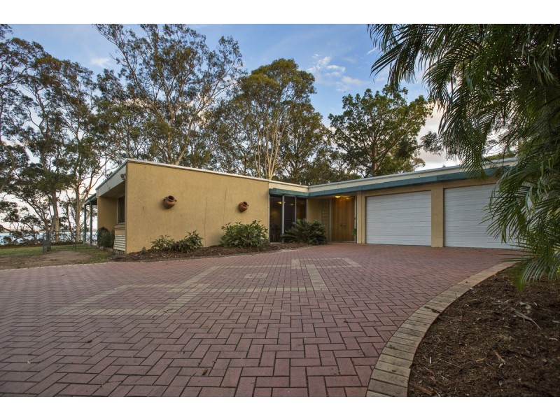 90-94 Broadwater Terrace, Redland Bay QLD 4165