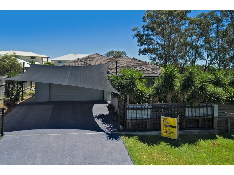 18 Hillcrest Street, Wellington Point QLD 4160