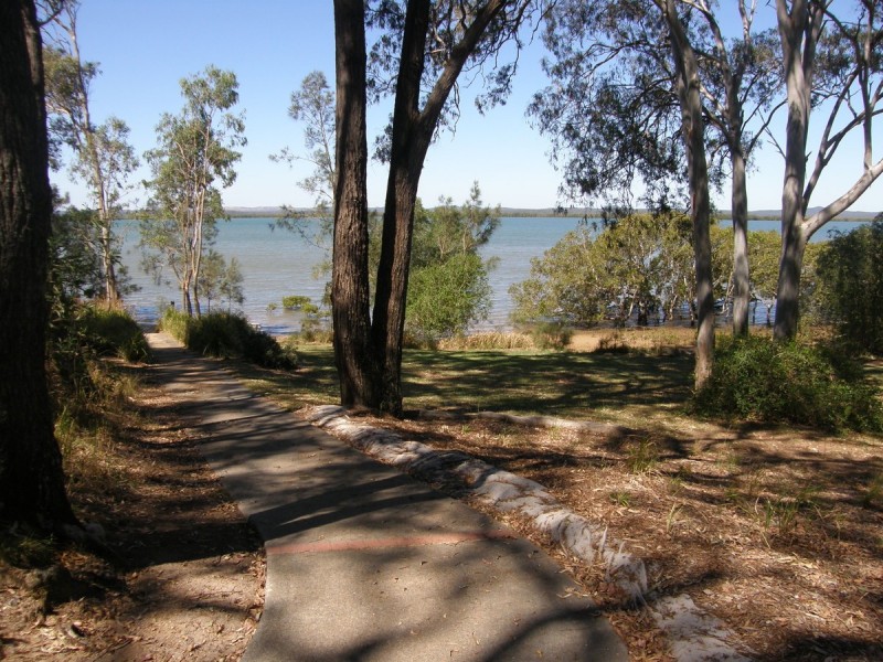 Lot 1/24-26 Sandy Cove Place, Redland Bay QLD 4165