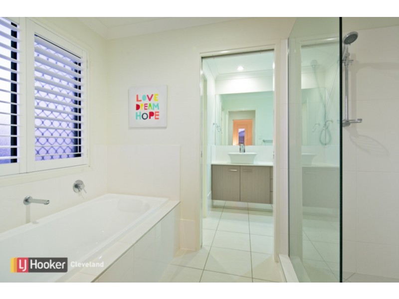 2 Starfish Court, Thornlands QLD 4164